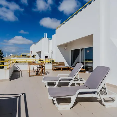 Panoramic Sea View Daire Ericeira