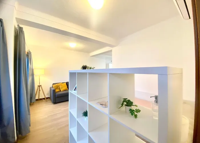 Panoramic Sea View アパート エリセイラ