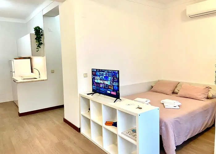 アパート Panoramic Sea View エリセイラ