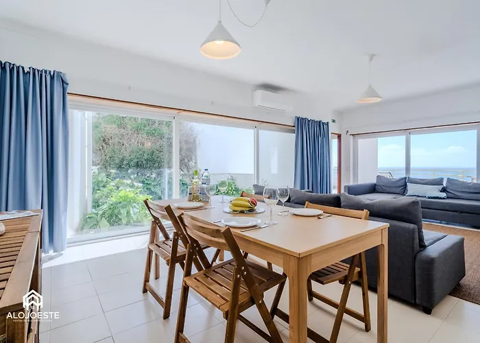 Panoramic Sea View アパート *